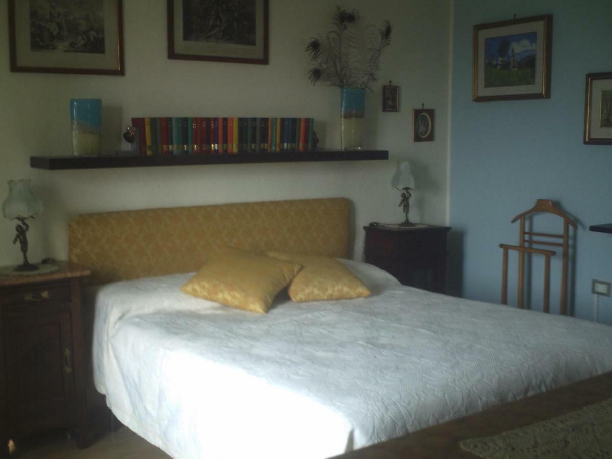Ca D' Fefi Bed & Breakfast Gorzegno Dış mekan fotoğraf