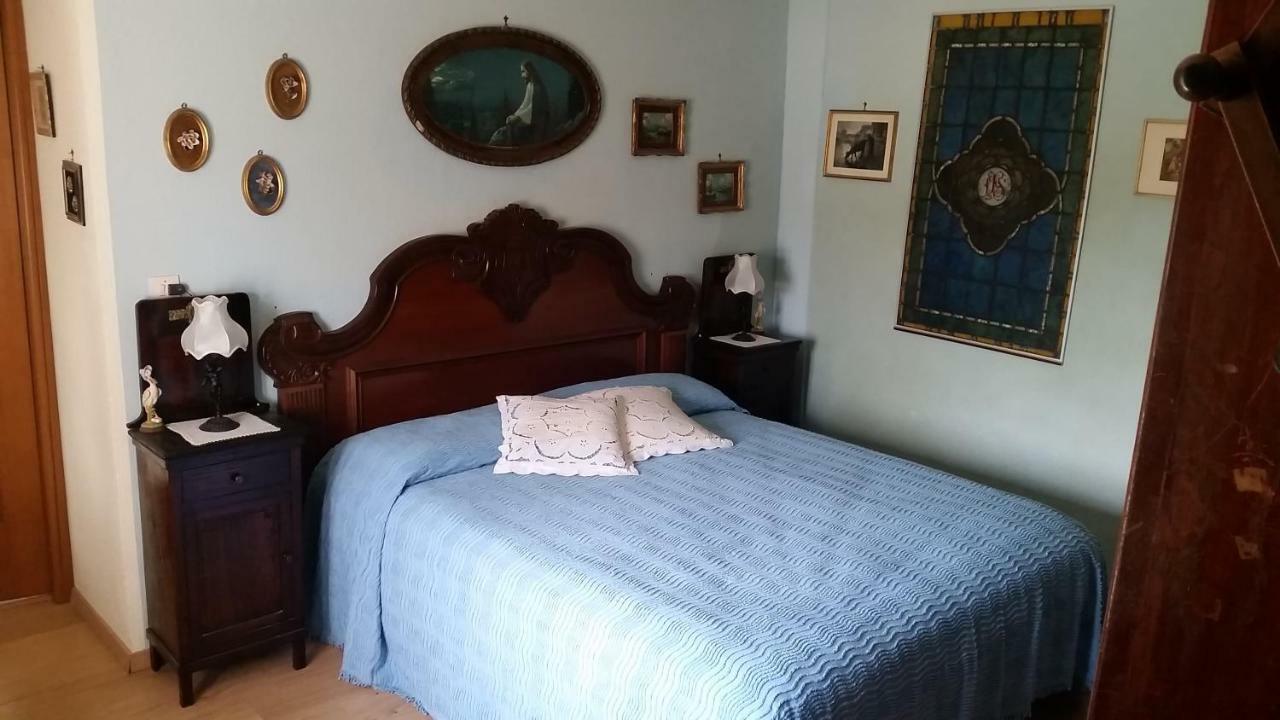Ca D' Fefi Bed & Breakfast Gorzegno Dış mekan fotoğraf